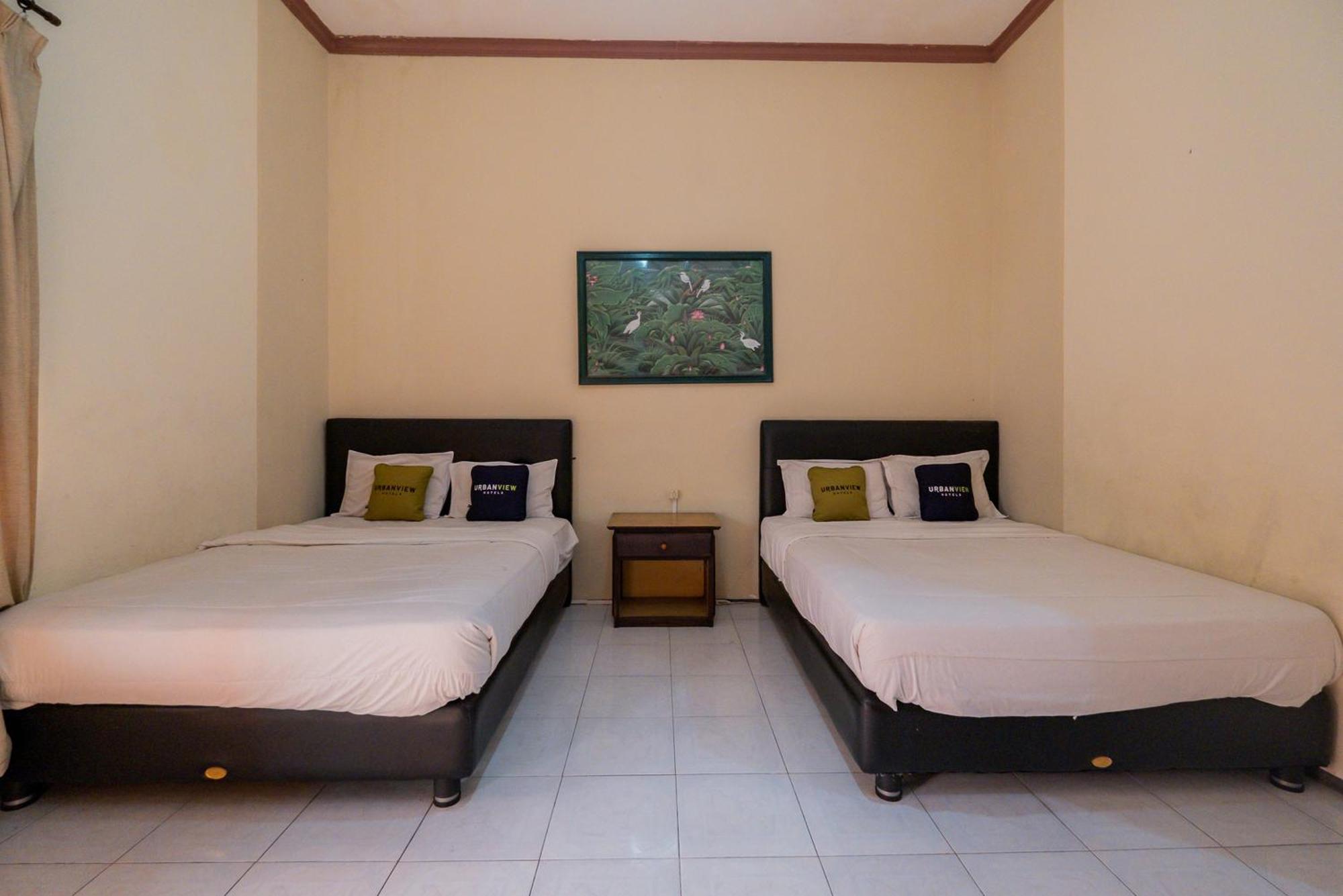 Urbanview Hotel Near Jatim Park 1 By Reddoorz Batu  Εξωτερικό φωτογραφία